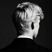 Troye Sivan feat. Ariana Grande - Dance To This